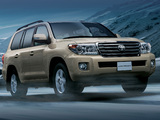 Toyota Land Cruiser 200 JP-spec (UZJ200) 2011 photos