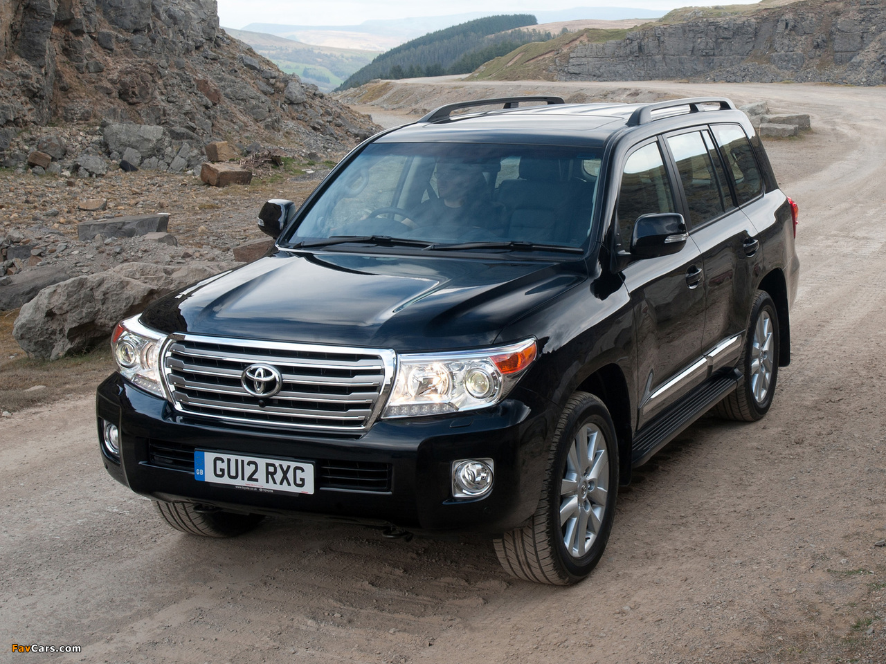 Toyota Land Cruiser V8 UK-spec (VDJ200) 2012 pictures (1280 x 960)