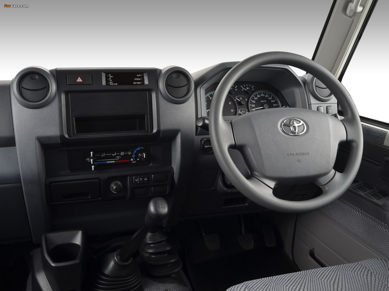 Toyota Land Cruiser Double Cab LX ZA-spec (J79) 2012 pictures (1600 x 1200)