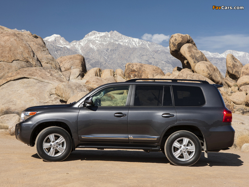 Toyota Land Cruiser US-spec (URJ200) 2012 pictures (800 x 600)