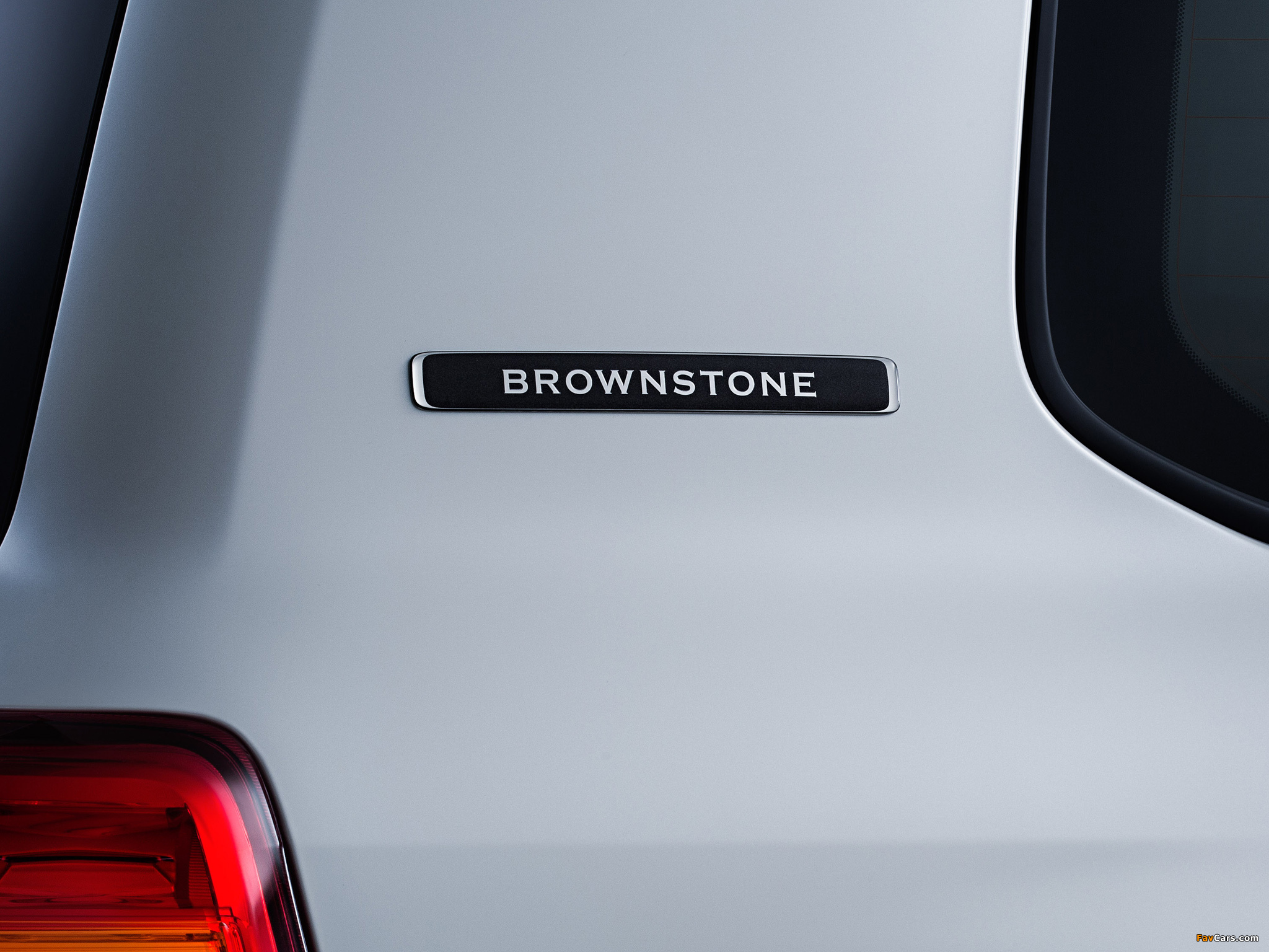 Toyota Land Cruiser 200 Brownstone (URJ200) 2014 images (2048 x 1536)
