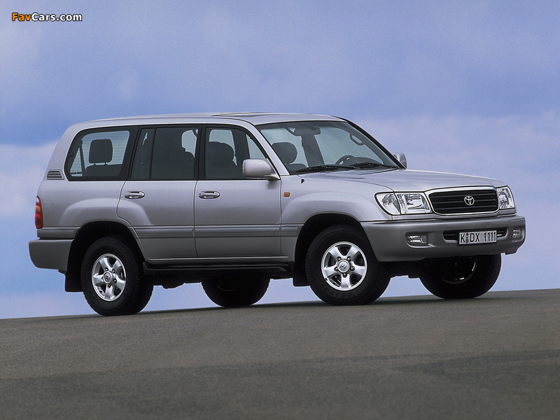 Toyota Land Cruiser 100 VX (J100-101) 1998–2002 images (800 x 600)