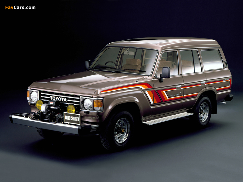 Toyota Land Cruiser 60 VX Turbo High Roof (HJ61V) 1984–87 wallpapers (800 x 600)