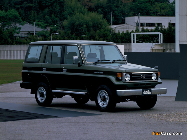 Toyota Land Cruiser (HSJ77V) 1990–99 wallpapers (640 x 480)