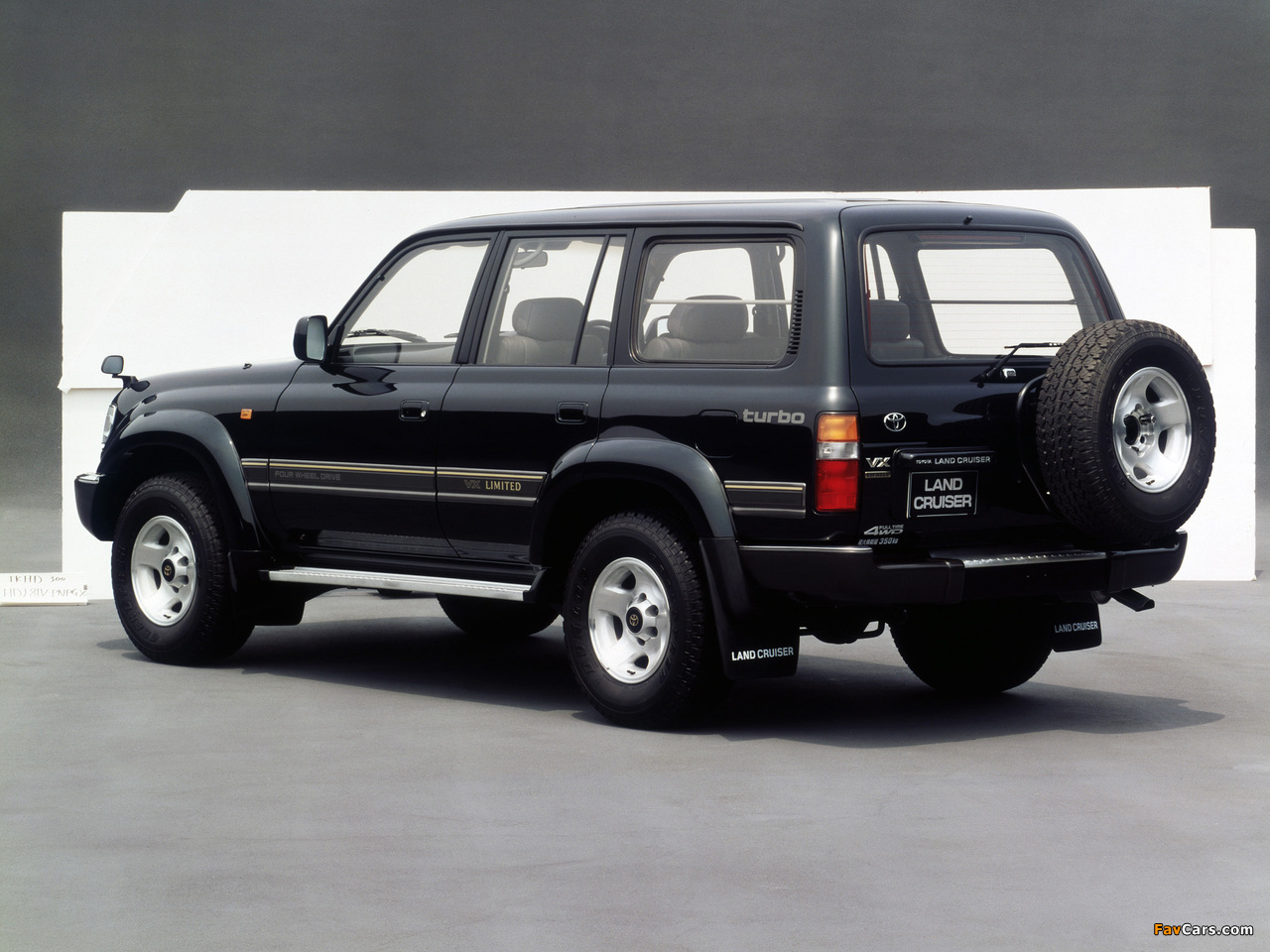 Toyota Land Cruiser 80 VAN VX-Limited JP-spec (HDJ81V) 1992–94 wallpapers (1280 x 960)