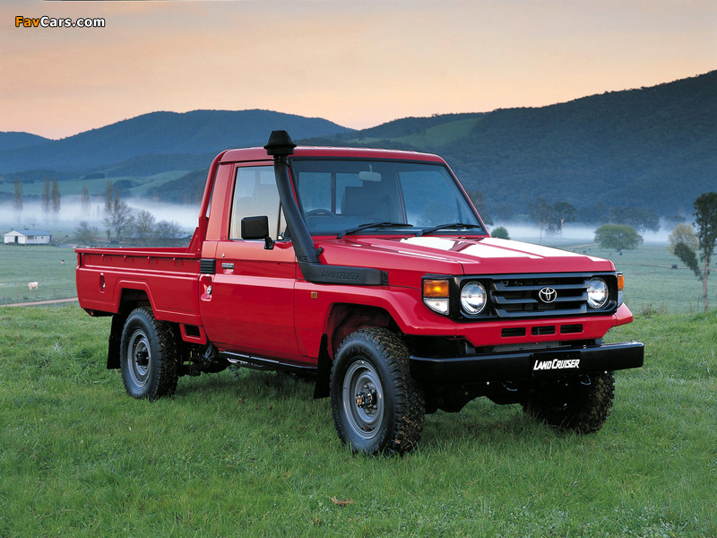 Toyota Land Cruiser Pickup (J79) 1999–2007 wallpapers (800 x 600)