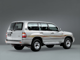 Toyota Land Cruiser 100 GX-R UAE-spec (J100-101) 2005–07 wallpapers