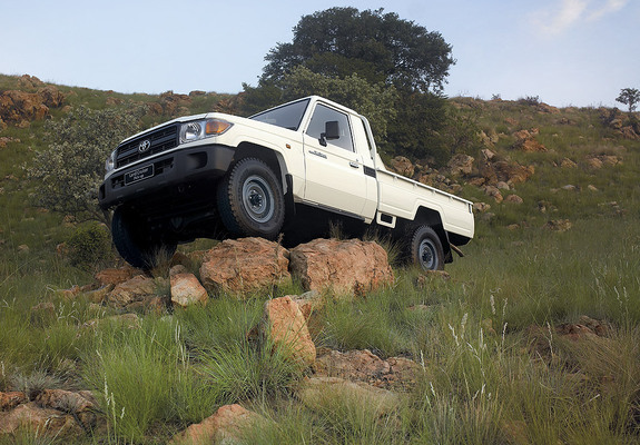 Toyota Land Cruiser Pickup ZA-spec (J79) 2007 wallpapers