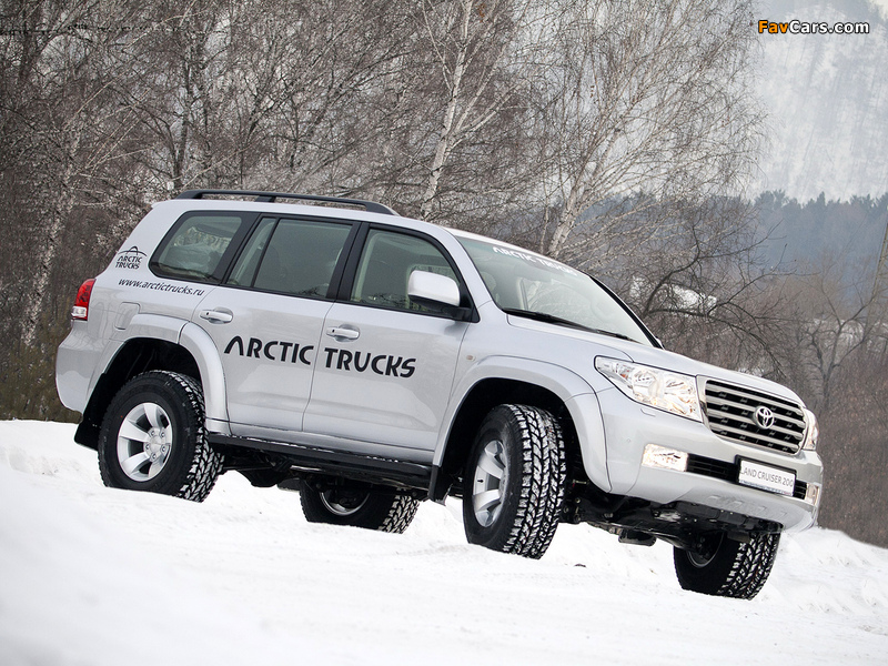 Arctic Trucks Toyota Land Cruiser AT35 (UZJ200) 2010 wallpapers (800 x 600)