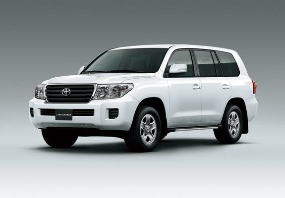 Toyota Land Cruiser 200 GX UAE-spec (VDJ200) 2012 wallpapers