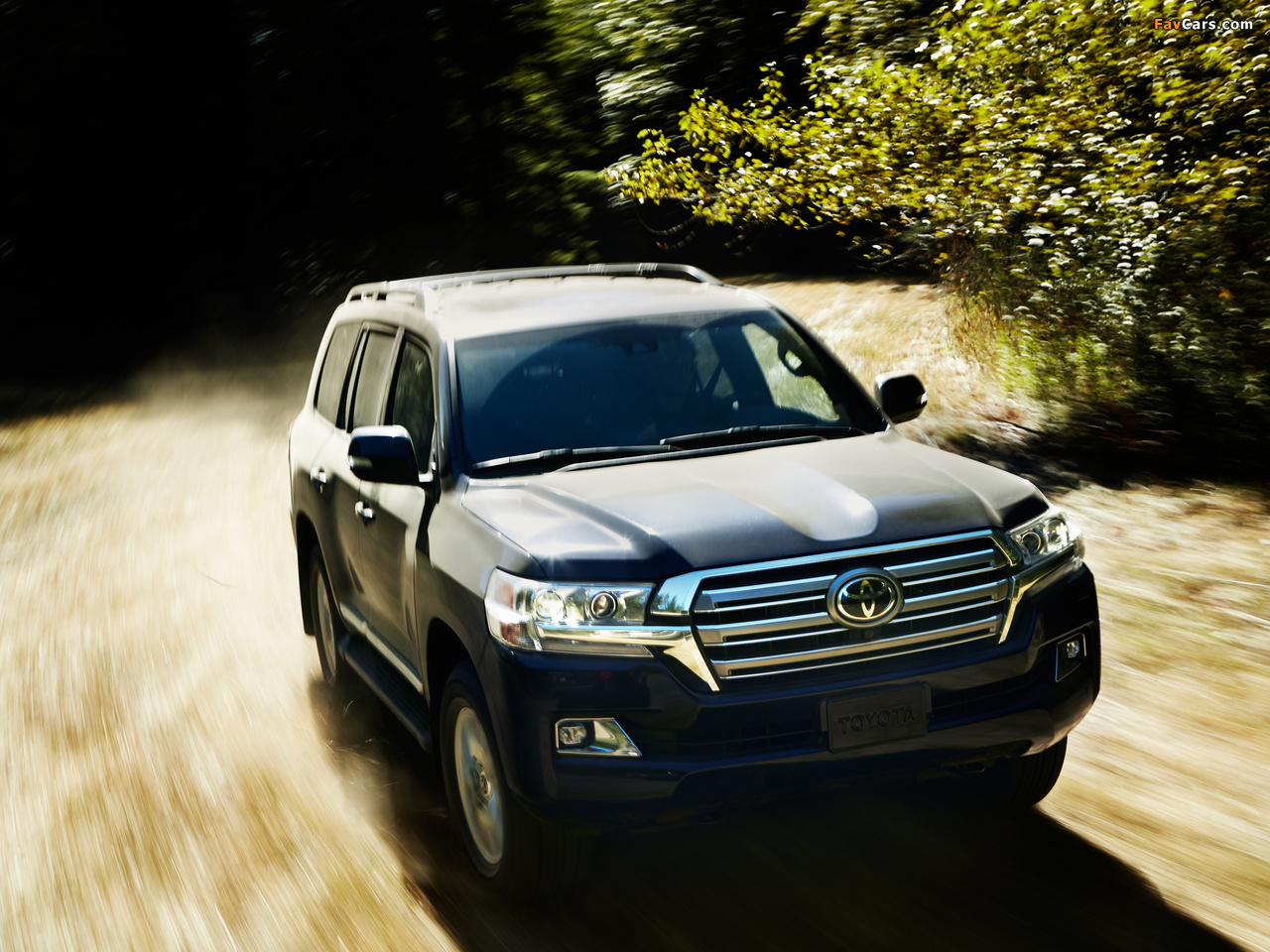 Toyota Land Cruiser US-spec (URJ200) 2015 wallpapers (1280 x 960)