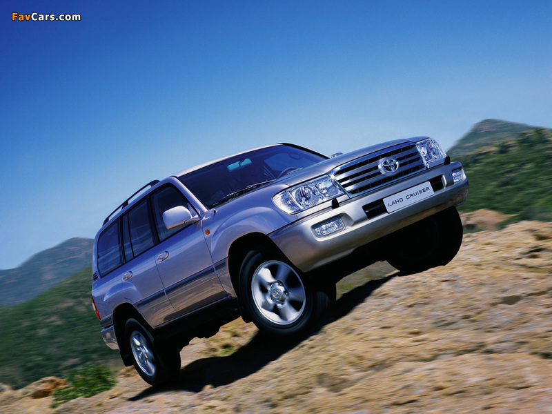 Toyota Land Cruiser 100 VX (J100-101) 2005–07 wallpapers (800 x 600)