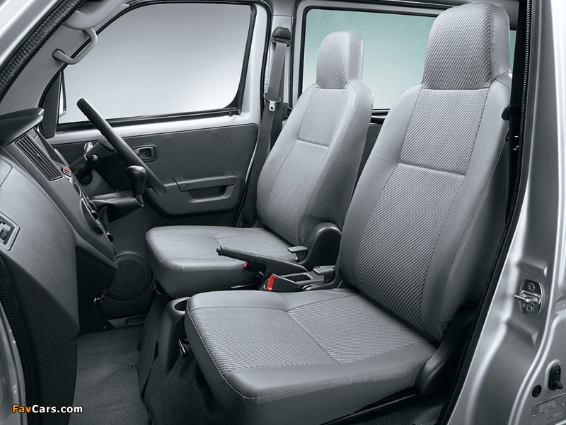 Images of Toyota LiteAce Van (S402) 2008 (800 x 600)