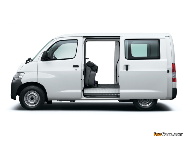 Photos of Toyota LiteAce Van (S402) 2008 (640 x 480)