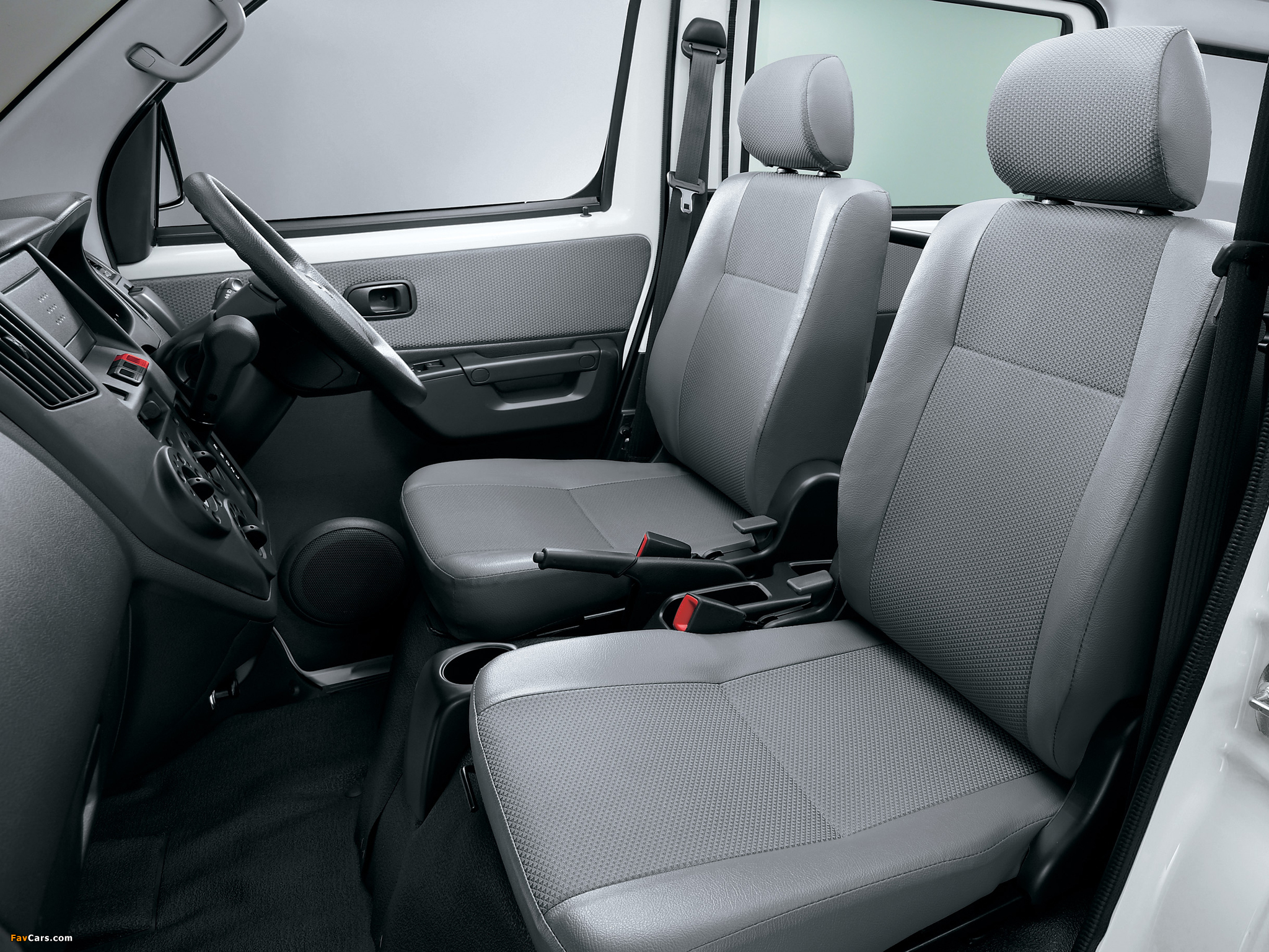 Photos of Toyota LiteAce Van (S402) 2008 (2048 x 1536)