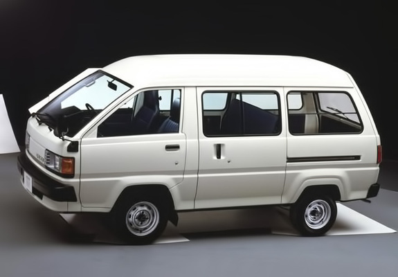 Toyota LiteAce (M30) 1985–92 photos