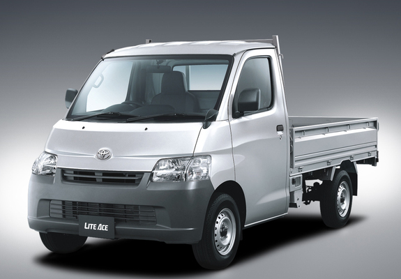Toyota LiteAce Truck (S402) 2008 images