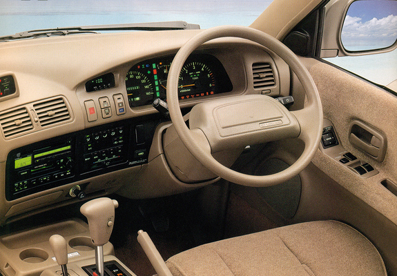 Toyota LiteAce Wagon GXL Field Tourer 4WD (YR30G) 1993–96 wallpapers