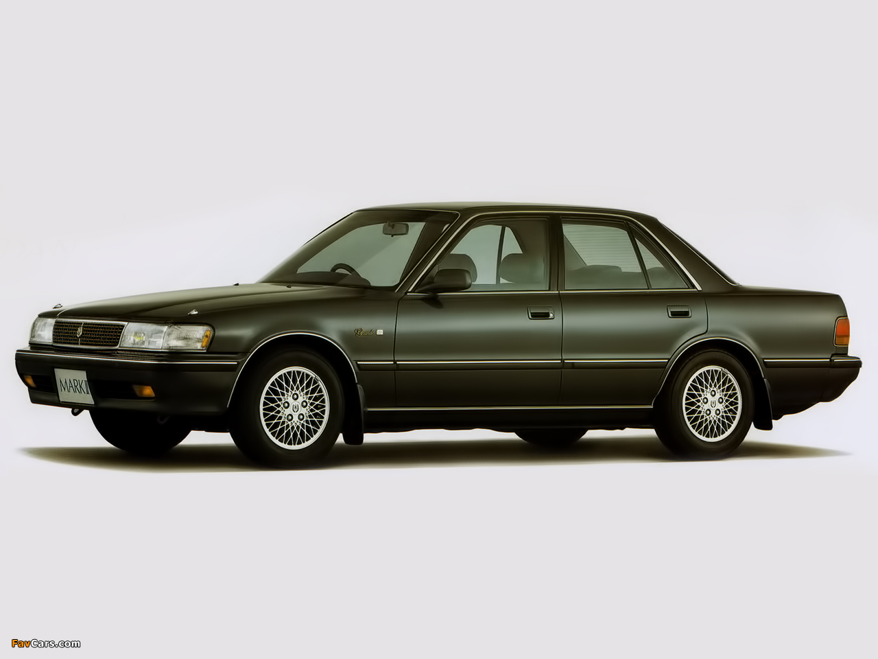 Images of Toyota Mark II Sedan 3.0 Grande G (E-MX83) 1989–96 (1280 x 960)