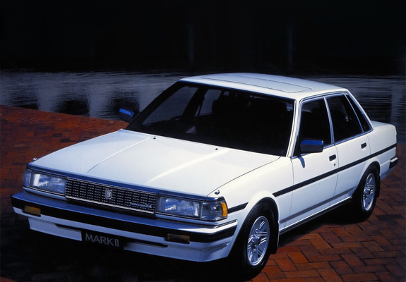 Pictures of Toyota Mark II Sedan Grande Twin Cam 24 (GX71) 1984–88