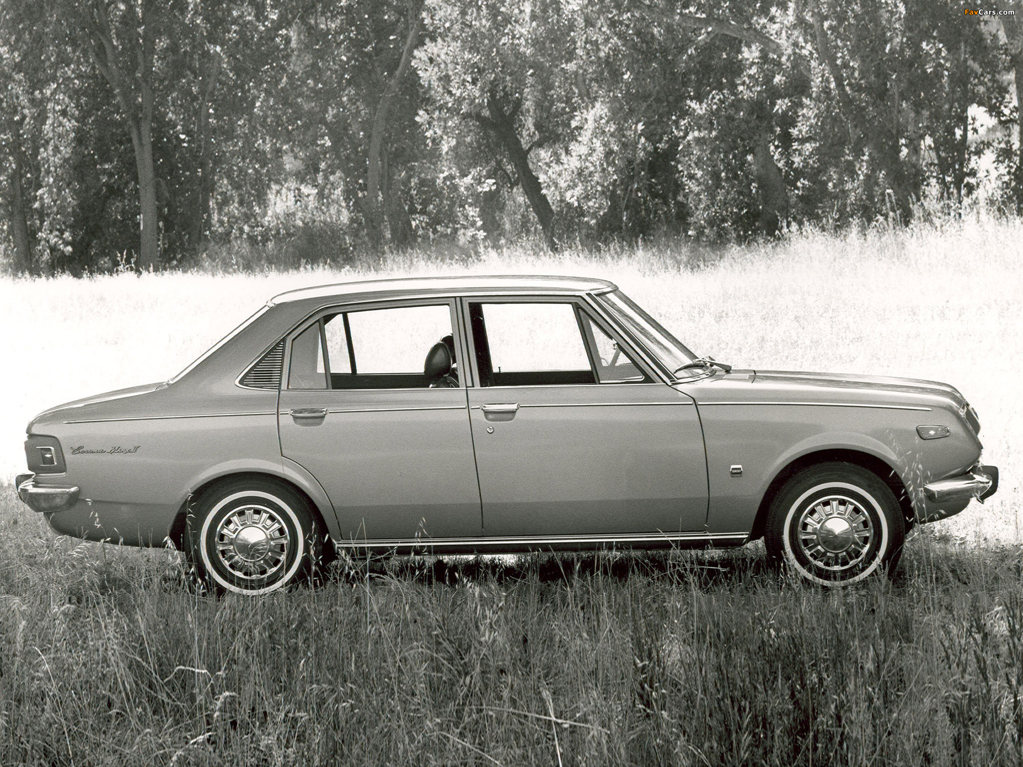 Toyota Corona Mark II Sedan US-spec (T62/T63) 1968–72 pictures (2048 x 1536)