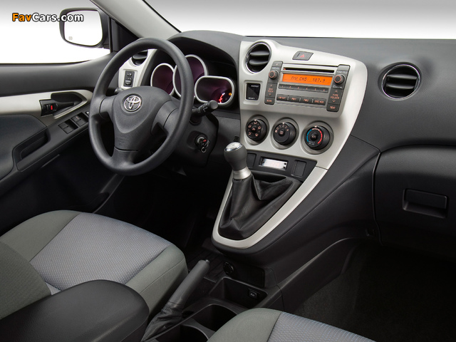 Images of Toyota Matrix XR AWD 2008–11 (640 x 480)