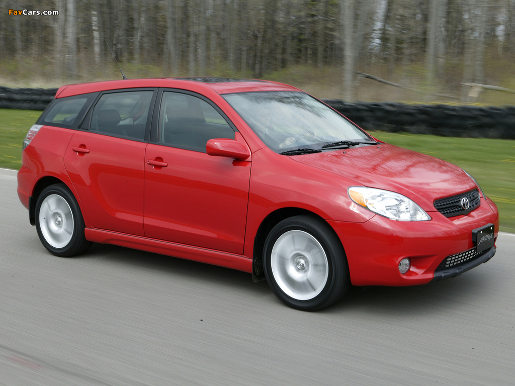 Photos of Toyota Matrix 2002–08 (1024 x 768)