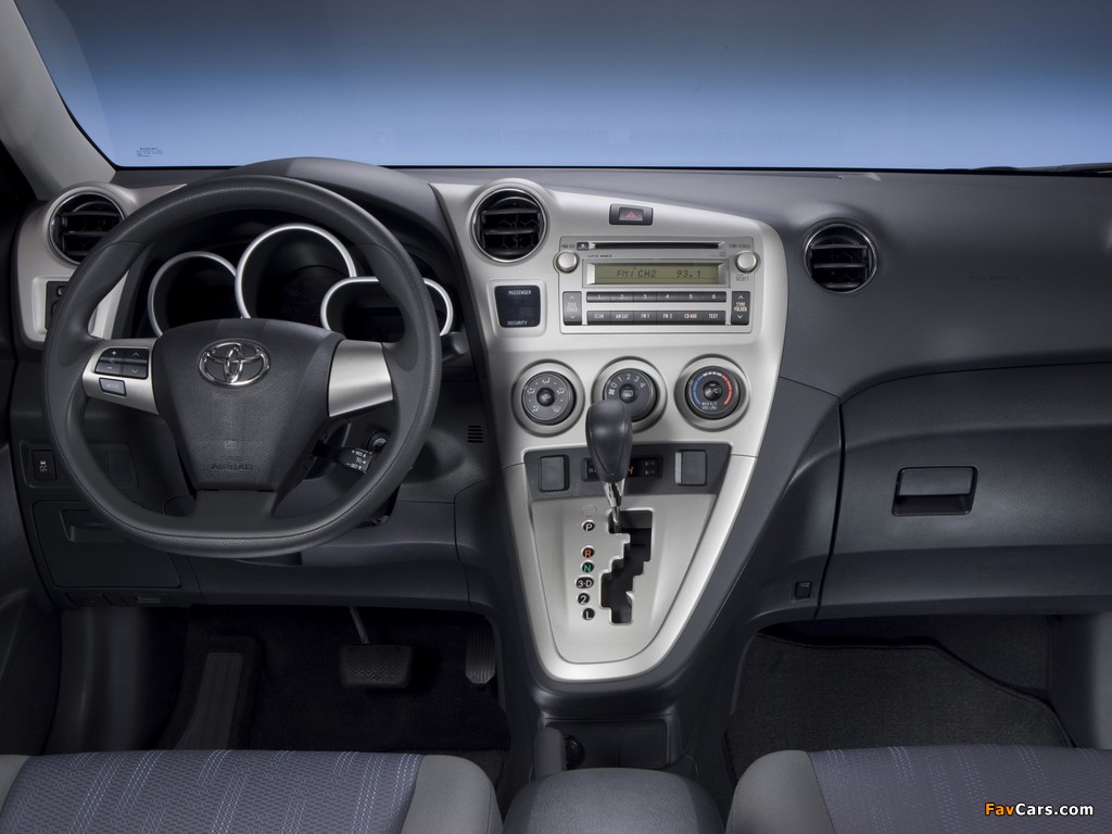 Toyota Matrix S 2011 photos (1024 x 768)