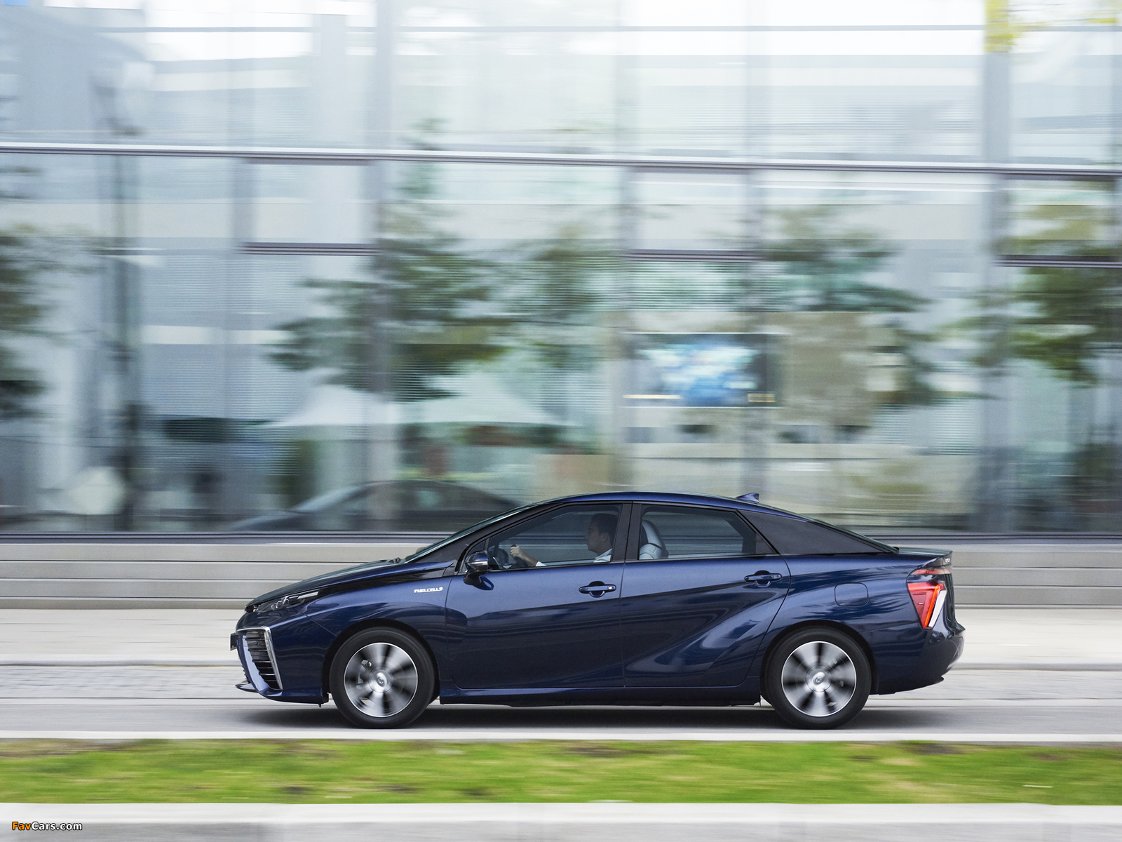 Photos of Toyota Mirai EU-spec 2015 (1600 x 1200)