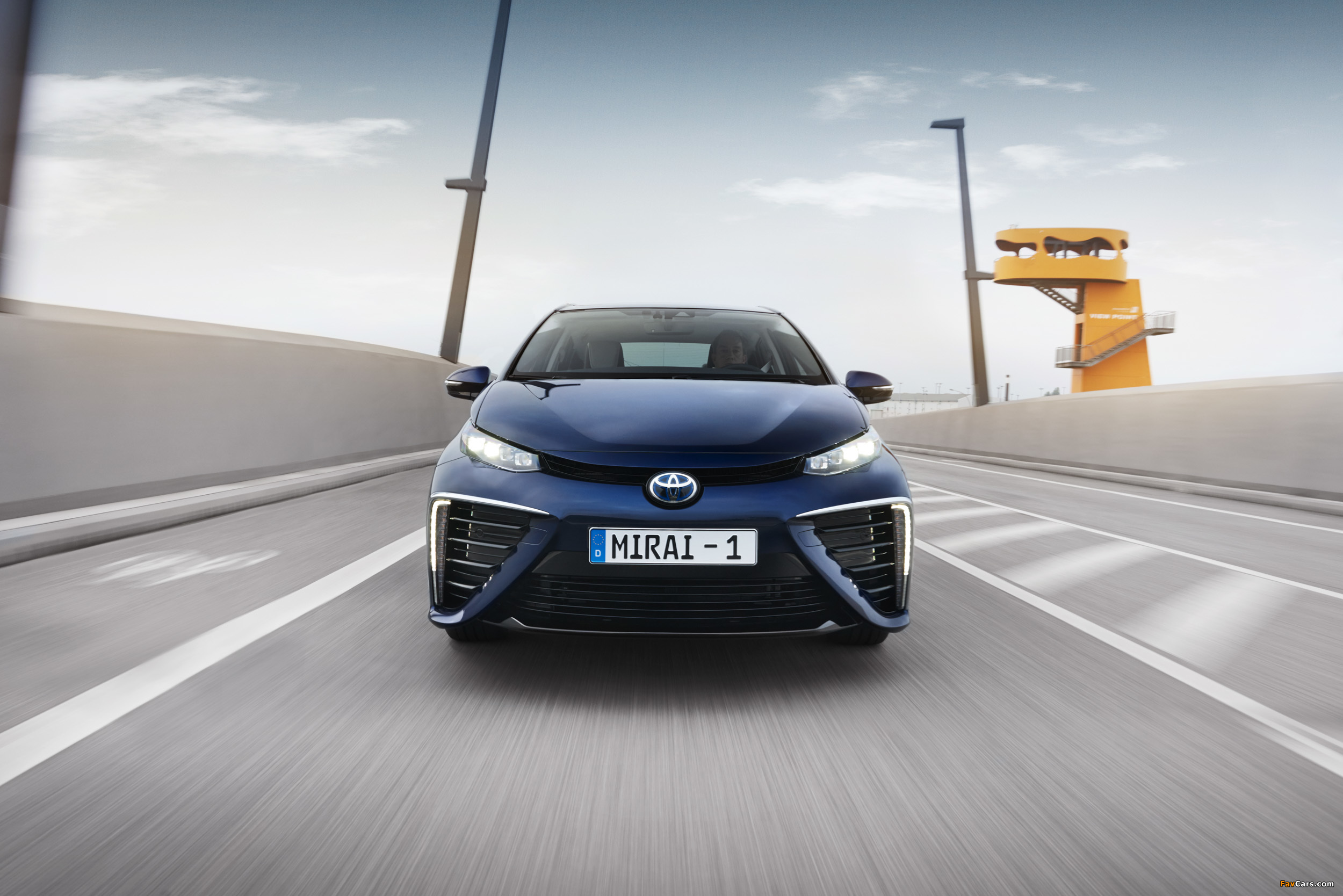 Pictures of Toyota Mirai EU-spec 2015 (2500 x 1668)