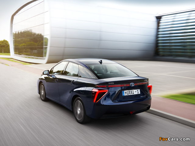 Toyota Mirai EU-spec 2015 images (640 x 480)