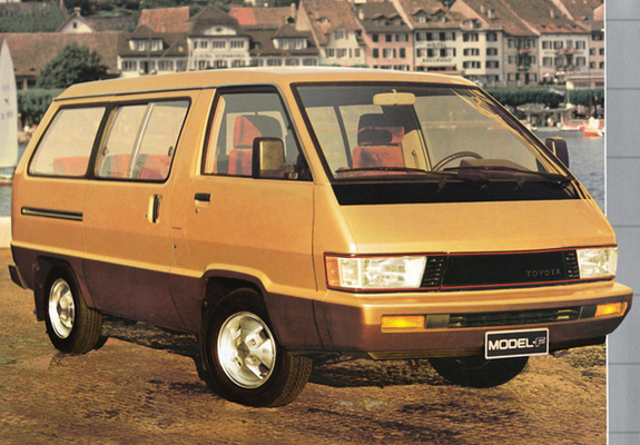 Photos of Toyota Model-F Wagon (R20/R30) 1982–88