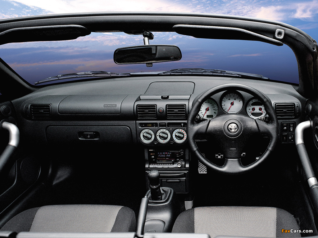 Images of Toyota MR2 Roadster ZA-spec 1999–2002 (1024 x 768)