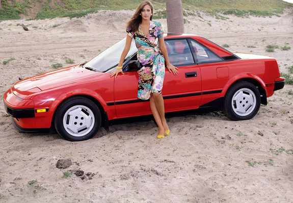 Photos of Toyota MR2 US-spec (AW11) 1985–89
