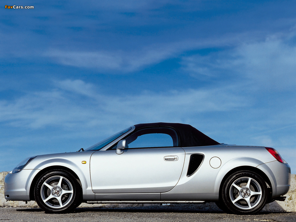 Photos of Toyota MR2 Roadster 1999–2002 (1024 x 768)