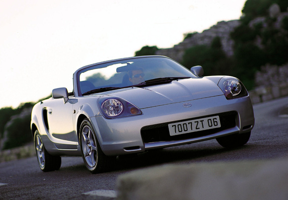 Pictures of Toyota MR2 Roadster 1999–2002