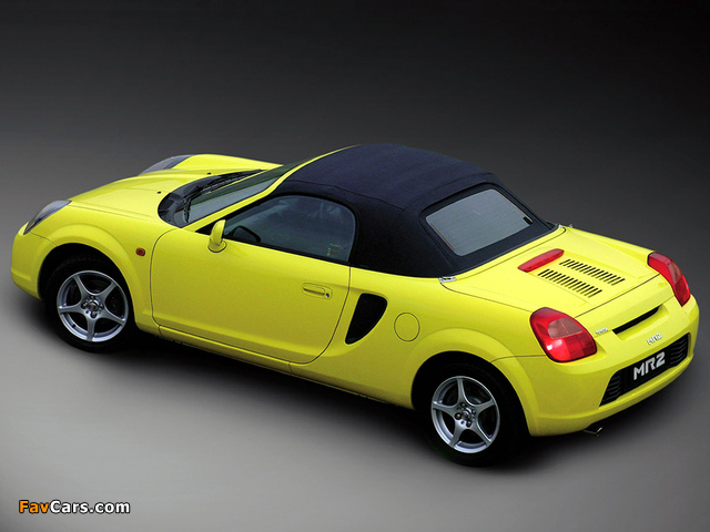 Pictures of Toyota MR2 Roadster ZA-spec 1999–2002 (640 x 480)