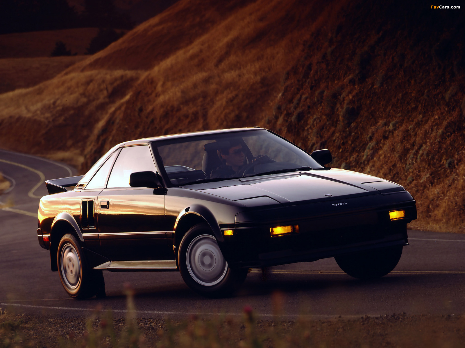 Toyota MR2 US-spec (AW11) 1985–89 wallpapers (1600 x 1200)