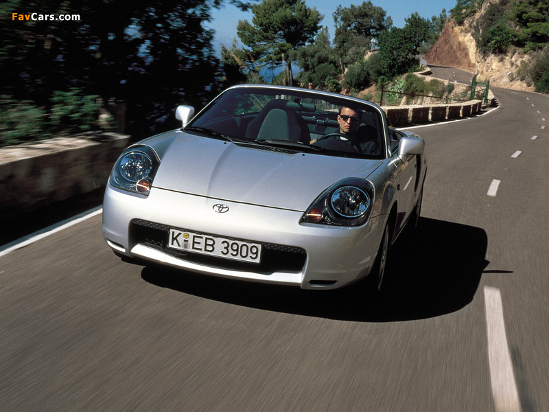 Toyota MR2 Roadster 1999–2002 wallpapers (800 x 600)