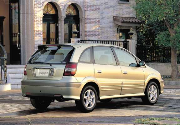 Images of Toyota Nadia 1998–2003