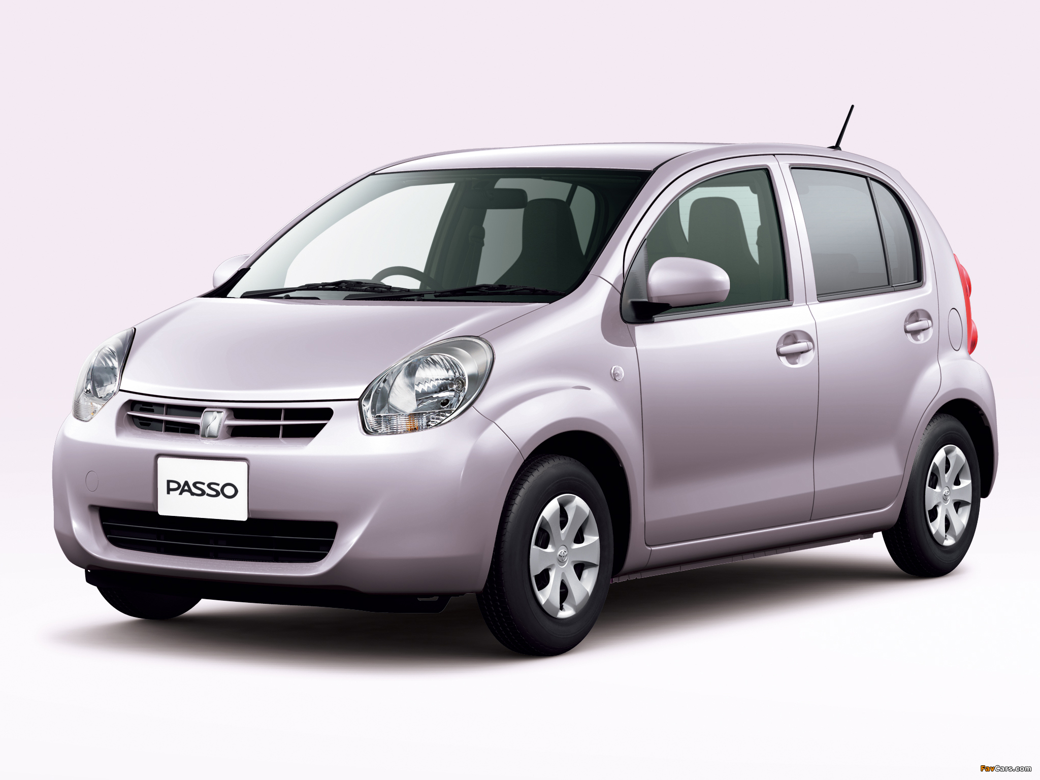 Images of Toyota Passo 1.0 X (KGC30) 2010 (2048 x 1536)