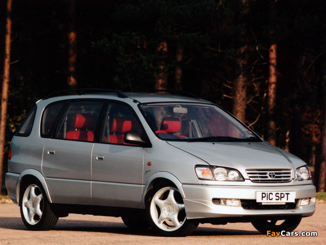 Pictures of Toyota Picnic Sport UK-spec 1996–2001 (640 x 480)