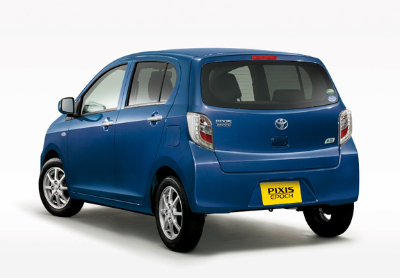 Pictures of Toyota Pixis Epoch 2013