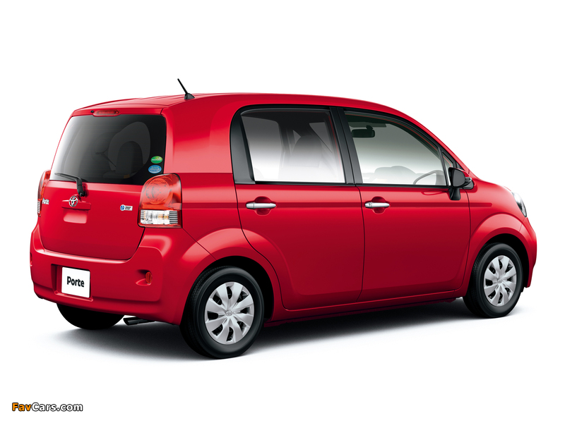 Toyota Porte 2012 images (800 x 600)