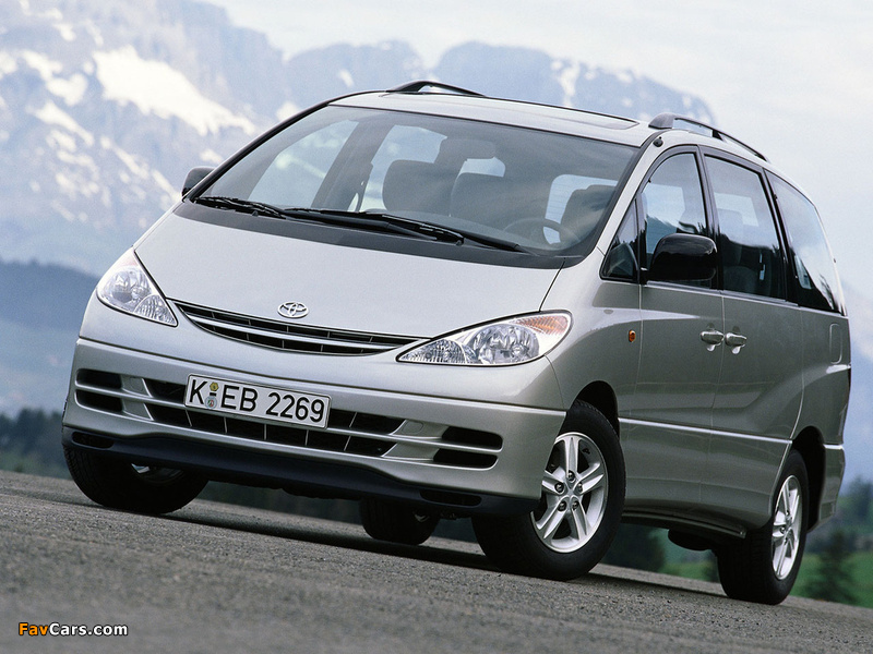 Images of Toyota Previa 2000–05 (800 x 600)