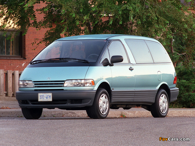 Photos of Toyota Previa US-spec 1990–2000 (640 x 480)