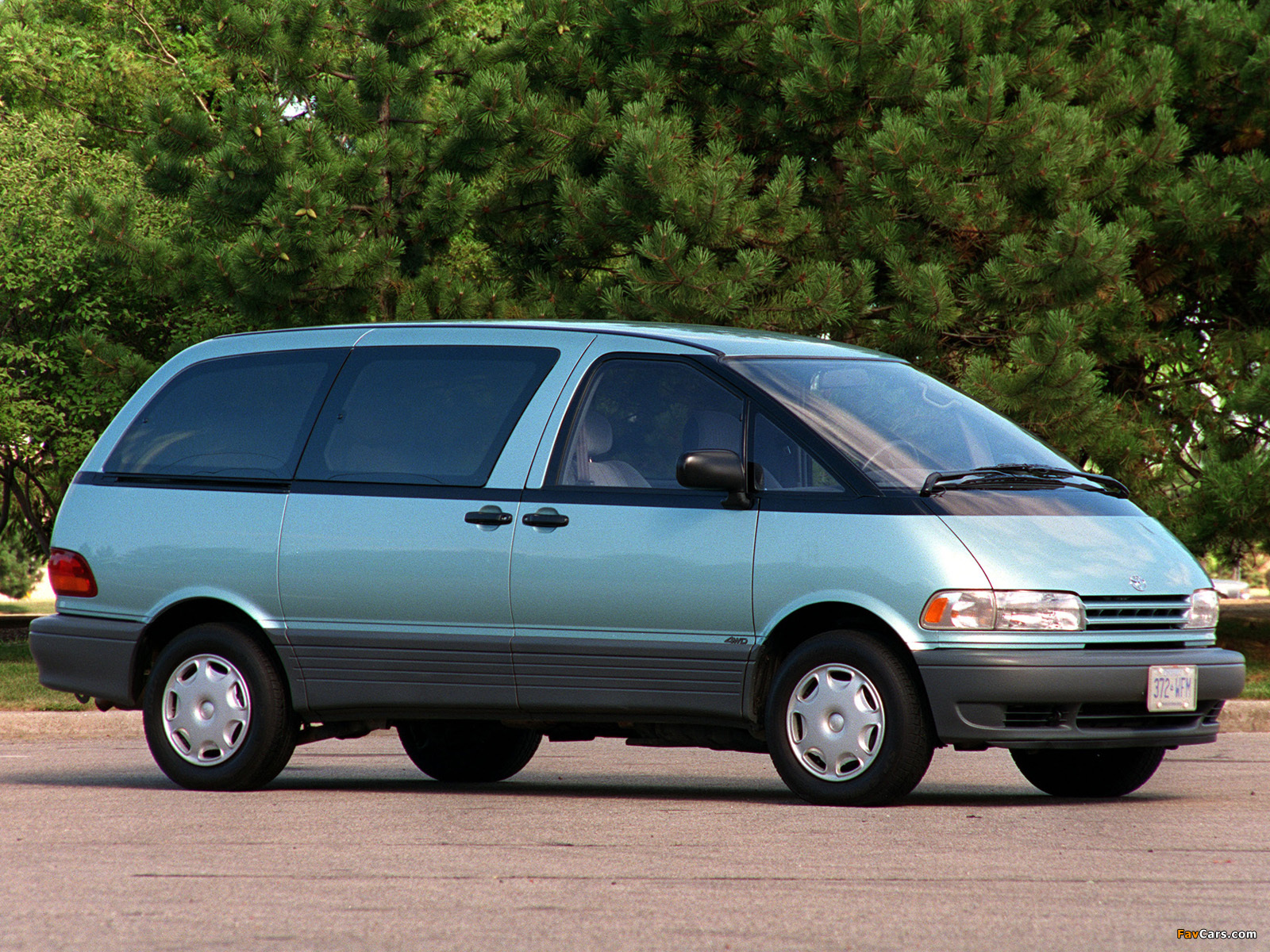 Pictures of Toyota Previa US-spec 1990–2000 (1600 x 1200)