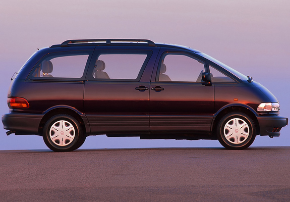 Pictures of Toyota Previa 1990–2000