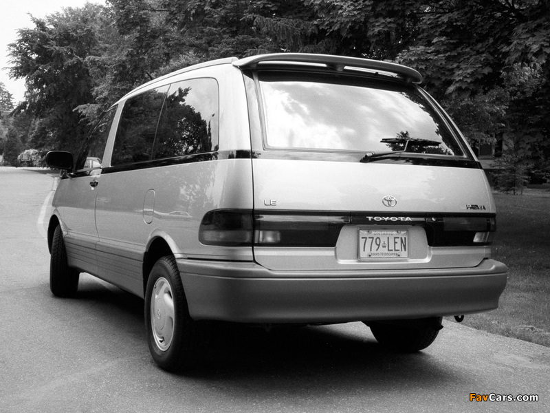 Pictures of Toyota Previa US-spec 1990–2000 (800 x 600)