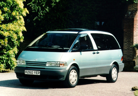 Toyota Previa UK-spec 1990–2000 images